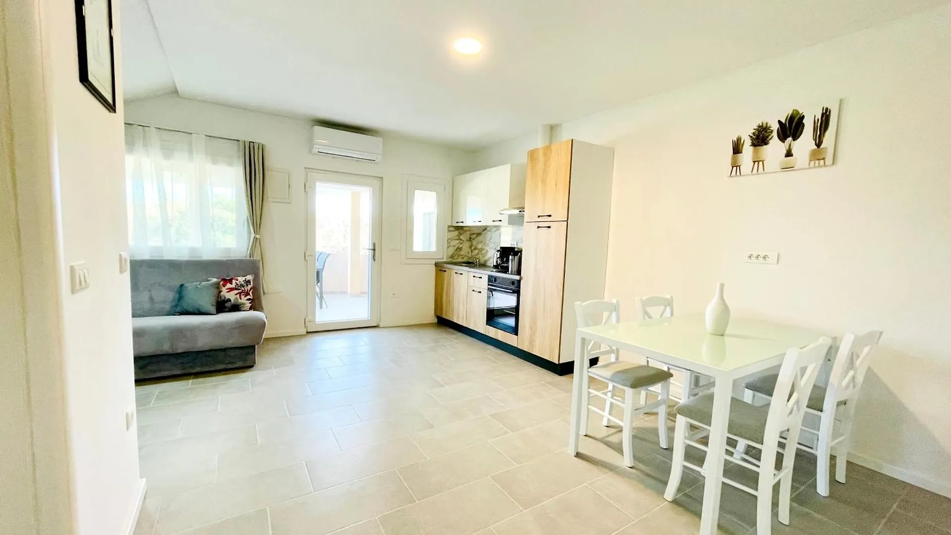 New Apartments Miya - Peroj Beach