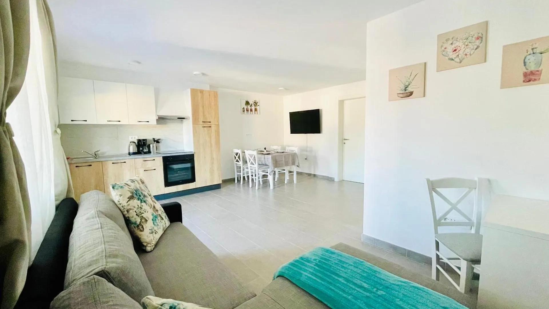 New Apartments Miya - Peroj Beach クロアチア